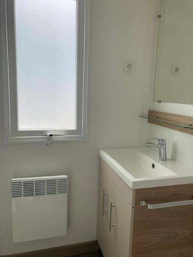 Mhvacances Louent Plusieurs Mobilhomes Dans Camping 4 Etoiles A 200M De La Plage Et Cure Thermale Canet-en-Roussillon Esterno foto