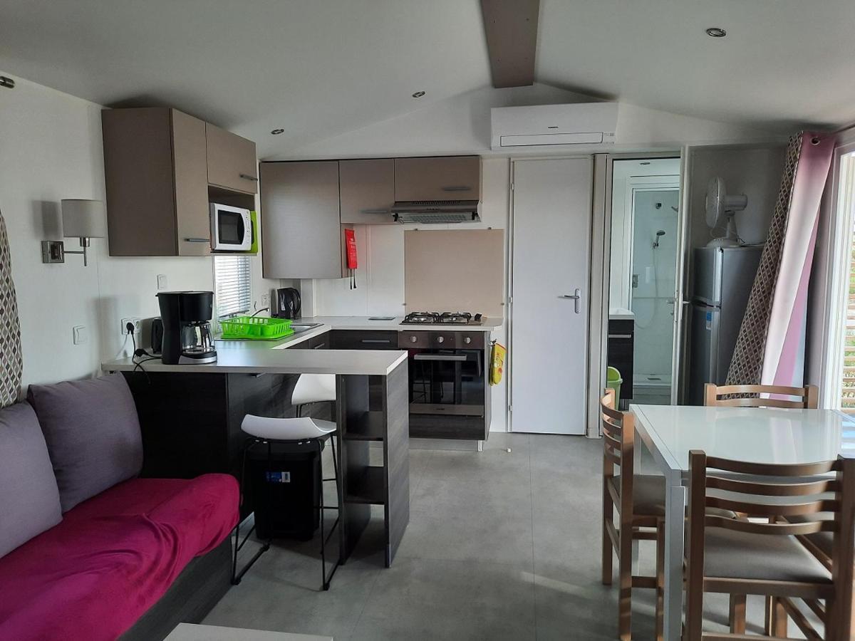Mhvacances Louent Plusieurs Mobilhomes Dans Camping 4 Etoiles A 200M De La Plage Et Cure Thermale Canet-en-Roussillon Esterno foto
