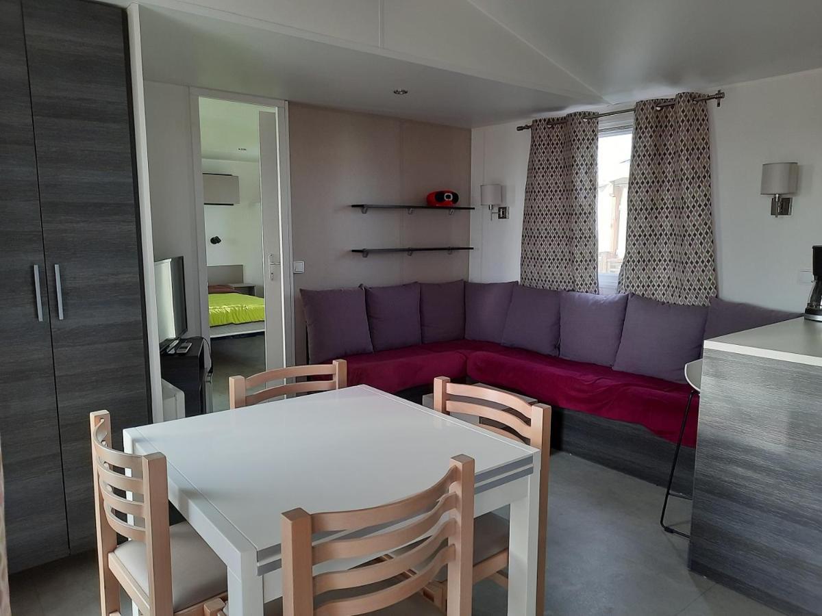 Mhvacances Louent Plusieurs Mobilhomes Dans Camping 4 Etoiles A 200M De La Plage Et Cure Thermale Canet-en-Roussillon Esterno foto